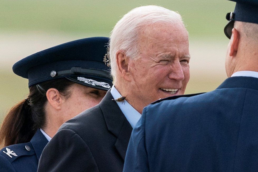 Biden přistál v Británii, zahájil první zahraniční cestu jako prezident USA