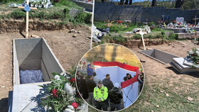 Z hrobu na hřbitově v obci Bijacovce se údajně ozývaly zvuky.