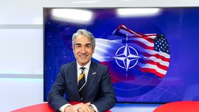 Bijan Sabet; velvyslanec Spojených států amerických v České republice