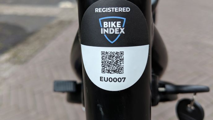 BikeFair také spolupracuje s neziskovou organizací Bike Index bojující proti zlodějům kol.
