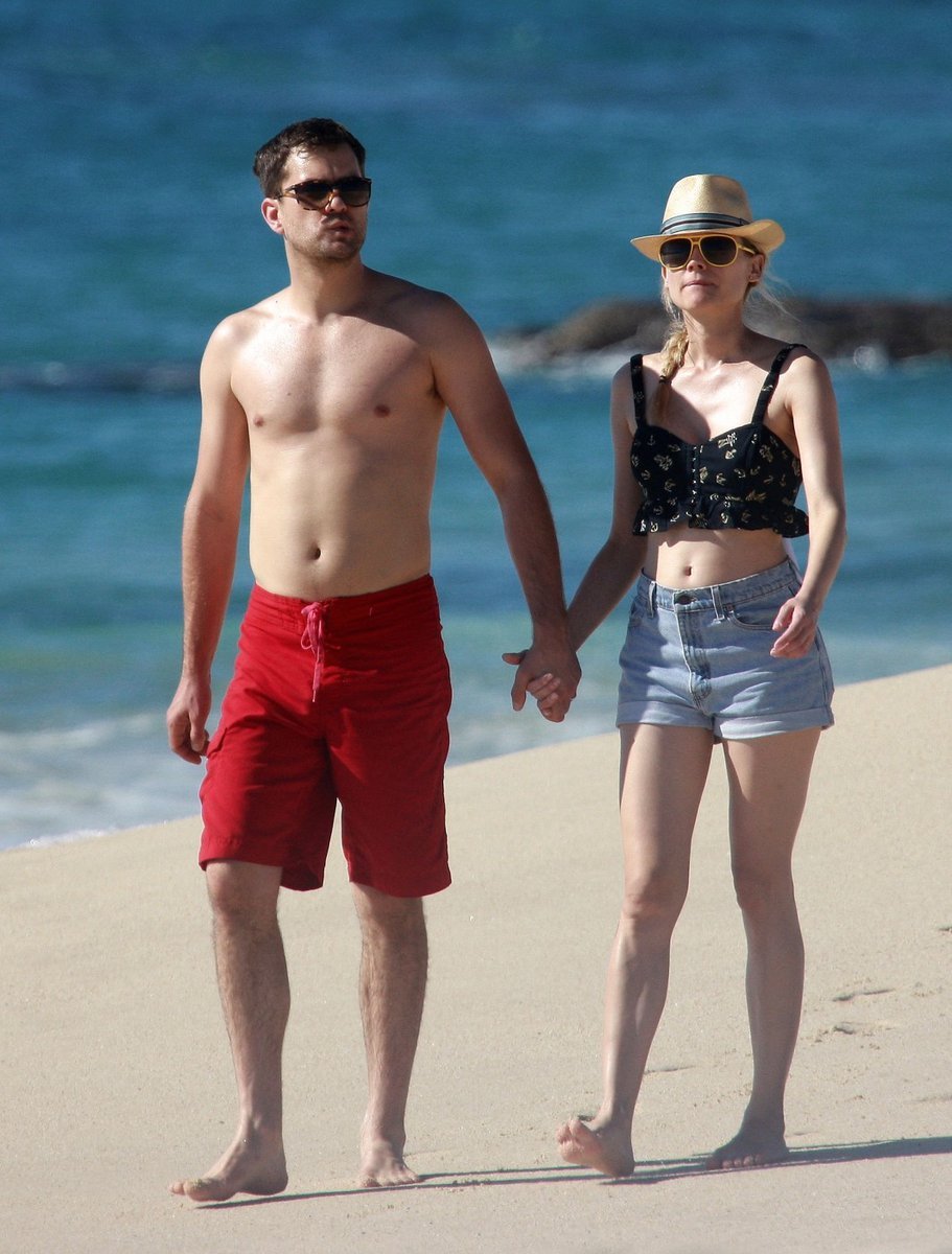 Joshua Jackson a Diane Kruger na romantické procházce po pláži