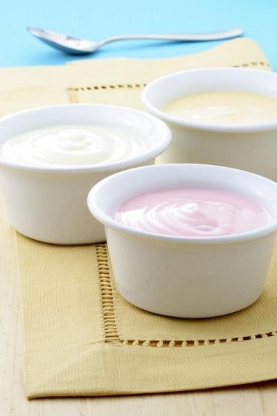 Bílé jogurty neobsahují "éčka".