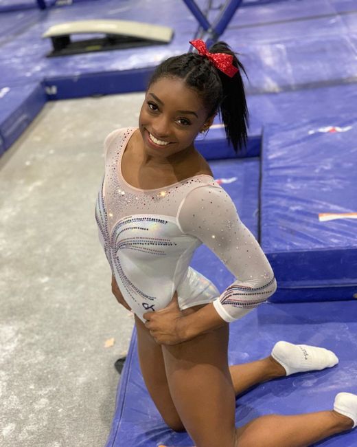 Sympatická americká gymnastka Simone Bilesová Sympatická americká gymnastka Simone Bilesová
