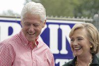 Clintonovi se zapotí: FBI prošetřuje jejich nadaci kvůli korupci