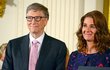 Bill Gates v den oznámení rozvodu převedl na Melindu Gatesovou akcie v hodnotě 1,8 miliardy dolarů.