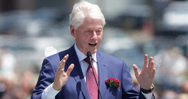 Bývalý americký prezident Clinton skončil v nemocnici: Hospitalizovali ho s infekcí