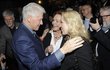 Bývalý prezident USA Bill Clinton zavzpomínal na návštěvu Prahy před 30 lety. V Redutě mu dělali společnost například prezident Petr Pavel s manželkou Evou, první dáma Dagmar Havlová, kterou doprovázela dcera Nina, někdejší premiér Mirek Topolánek či americký velvyslanec v Praze Bijan Sabet. Bývalý prezident USA Bill Clinton zavzpomínal na návštěvu Prahy před 30 lety. V Redutě mu dělali společnost například prezident Petr Pavel s manželkou Evou, první dáma Dagmar Havlová, kterou doprovázela dcera Nina, někdejší premiér Mirek Topolánek či americký velvyslanec v Praze Bijan Sabet.