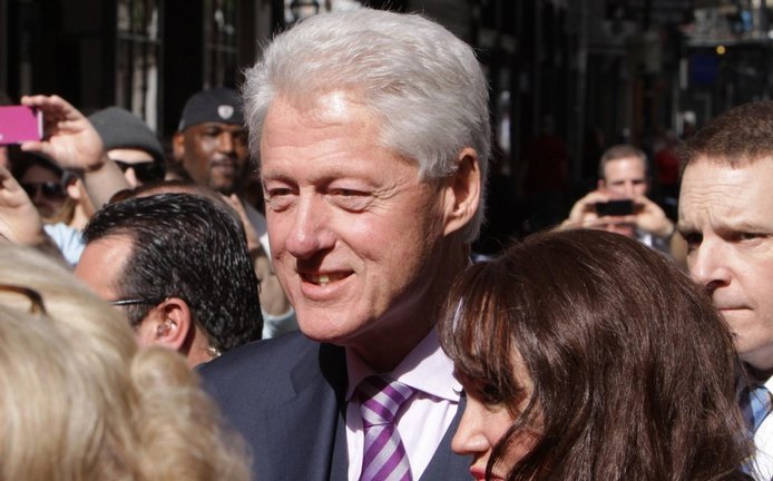 Clintonovi měli v poště nebezpečné překvapení: Výbušninu
