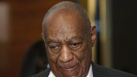 Bill Cosby odsouzen! Herec musí kvůli znásilnění nejmíň na tři roky za mříže.