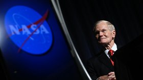 Šéf NASA Bill Nelson na tiskovce (14.9.2023)