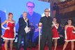 Bill Nighy v Praze rozsvítil vánoční výzdobu Centra Chodov