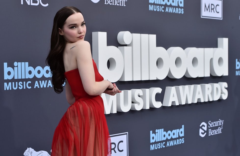 Předávání cen Billboard Music Awards 2022: Dove Cameron