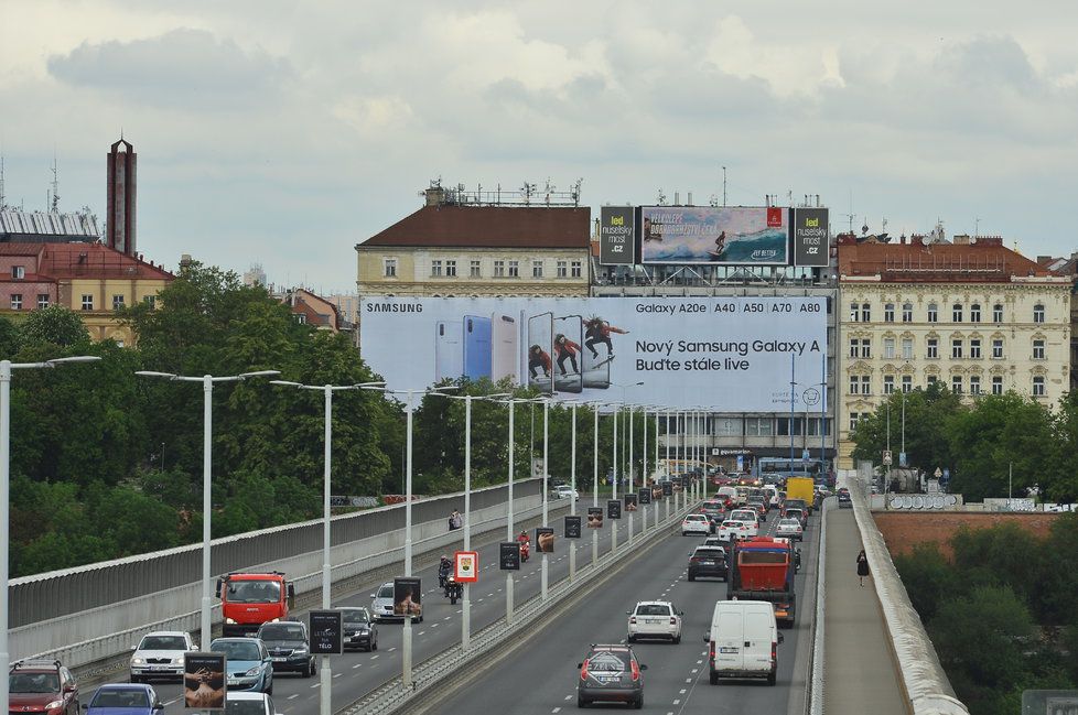 Reklama v Praze.