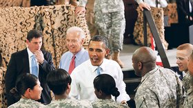 Obama své vojáky pochválil a vyznamenal