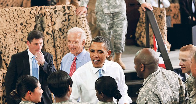 Obama své vojáky pochválil a vyznamenal