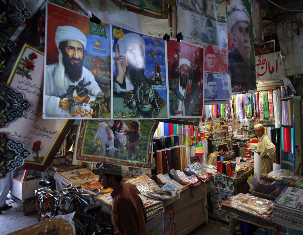 Suvenýri s bin Ládinem šli v arabském světě na dračku a zdá se, že se budou prodávat ještě více