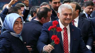 Budoucí turecký premiér: Prioritou je zřízení prezidentského systému