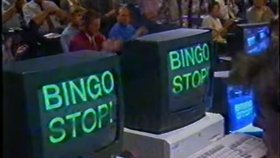 Někdo z hráčů právě hlásí Bingo!