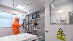 Ebola a mor pod kontrolou. Bulovka má speciální biobox pro vysoce infekční pacienty