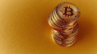 Kryptoměnový trh se otřásl, bitcoin má za sebou jeden z největších letošních propadů