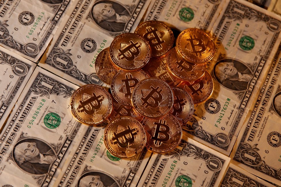 Kryptoměna bitcoin zaznamenala rekordní růst.