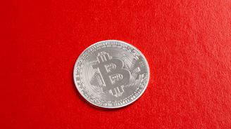 Bitcoin brzy půjde nad 135 tisíc dolarů, věští populární cenový model. Jeho přesnost se drolí