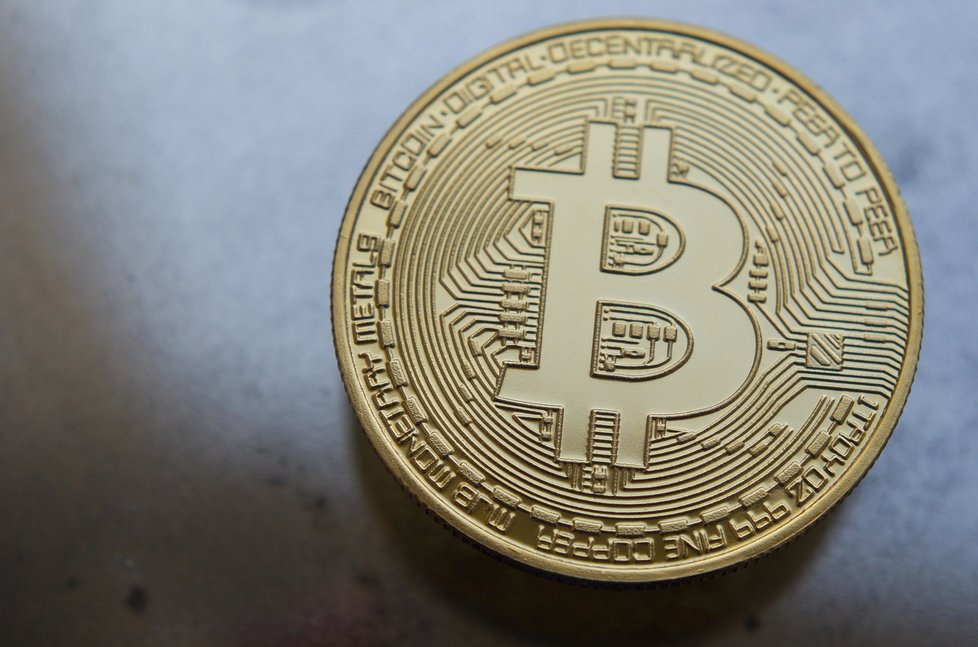 Bitcoin zažívá rekordní propad