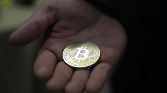 Bitcoin skládá zkoušku dospělosti, část finančních dravců se pokusí jeho hodnotu rozcupovat