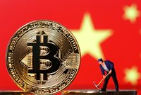Číňané tvrdě zasáhli proti kryptoměnám. Cena bitcoinu spadla o 16 procent, těžaři končí