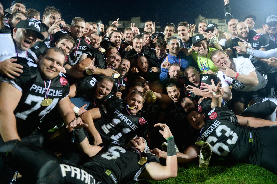 Black Panthers mají pátý český titul v americkém fotbale za sebou