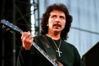 Kytarista Black Sabbath má rakovinu!