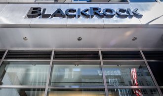 Ranní check: BlackRock znovu investuje do Soleku,  Ukrajina se přidá k nákupu obrněnců 