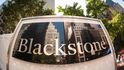 Investiční dravci z Blackstone koupili většinový podíl v  Certified Collectibles Group
