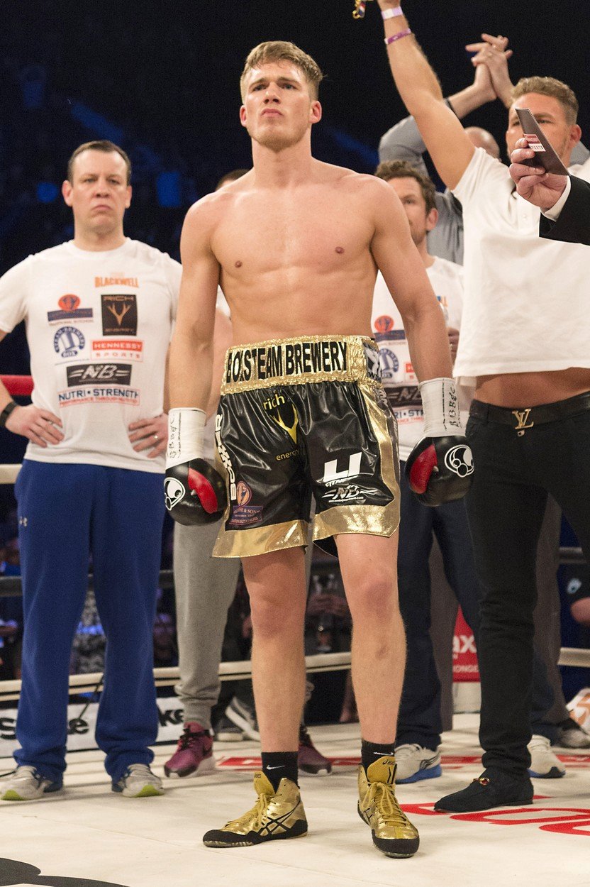 Mladý anglický boxer Nick Blackwell