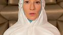 Cate Blanchettová v třinácti rolích oživuje umělecké manifetsty, která změnily svět