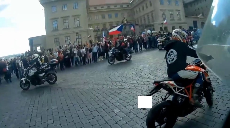 Svatováclavská jízda &#34;Blanických rytířů&#34;, Bikerů proti islámu