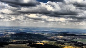 Stát vydá bájnou horu Blaník církvi! Zůstane nám jen rozhledna