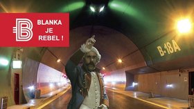 Vtipálci si utahují z kampaně Metrostavu, že Blanka není tunel.