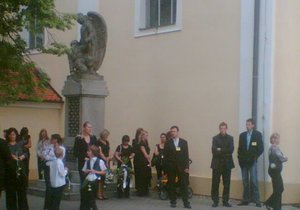 Pohřeb Lucinky a Jarka