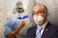 „Nebylo jí ani 60 let.“ Blatný promluvil o tragické smrti kolegyně po třetím covidu