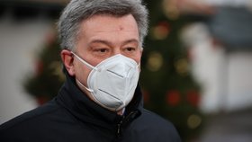 Kandidát na ministra spravedlnosti Pavel Blažek (ODS) po schůzce v Lánech s prezidentem Milošem Zemanem (1. 12. 2021)