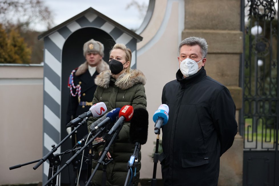 Kandidát na ministra spravedlnosti Pavel Blažek (ODS) po schůzce v Lánech s prezidentem Milošem Zemanem (1. 12. 2021)