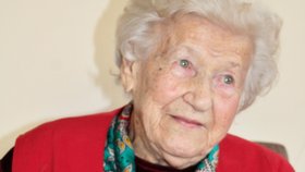 Blažena Strachotová při oslavě 103. narozenin