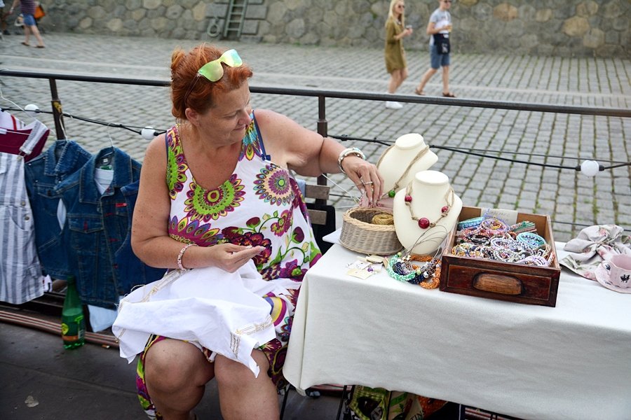 Na blešáku si přijdou na své naprosto všichni. Malí i velcí, ženy i muži.