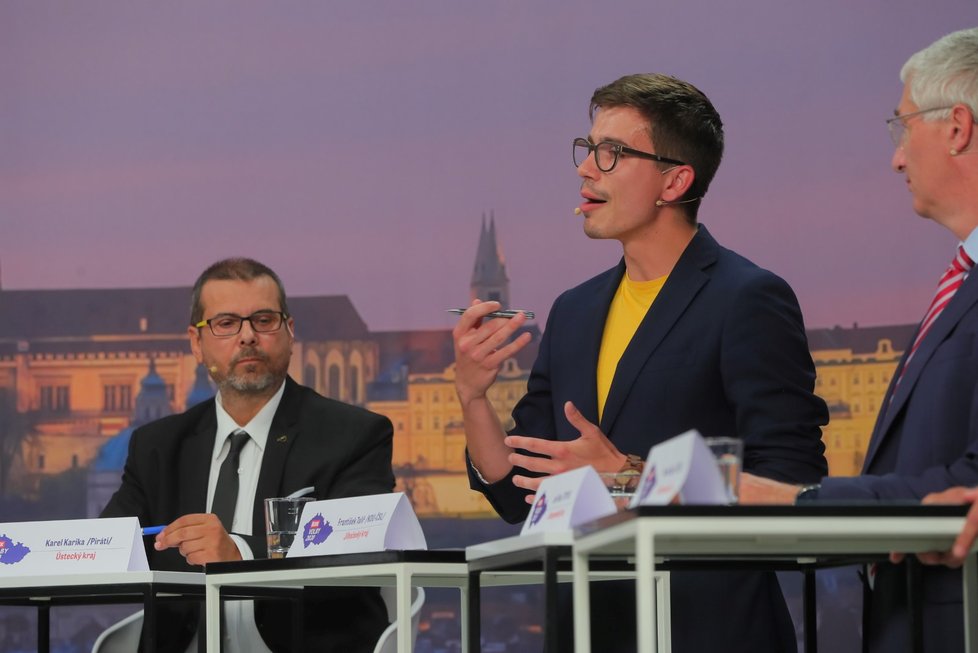 Krajská debata Blesk Zpráv o bydlení (22. 9. 2020): Zleva Karel Karika (Piráti) a František Talíř (KDU-ČSL)