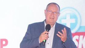 Slavnostní zahájení písecké Blesk Ordinace a ředitel tamní nemocnice Jiří Holan.