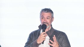 Šéfredaktor Blesku Radek Lain na zahájení pražské Blesk Ordinace.