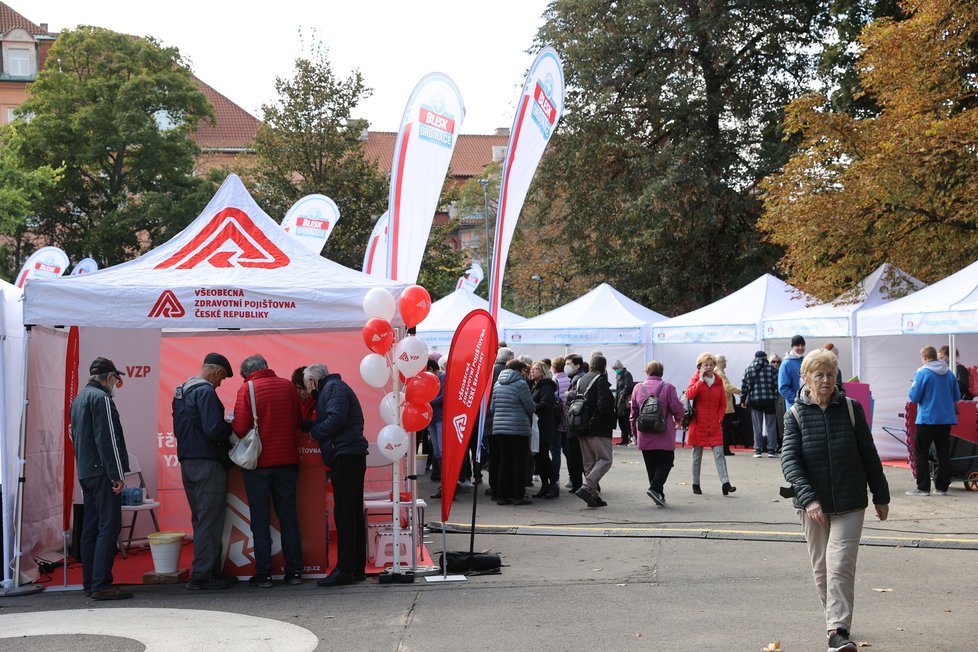 Blesk Ordinace se v Praze setkala s obrovským úspěchem. Vyšetřovací stany zavalily davy zájemců.