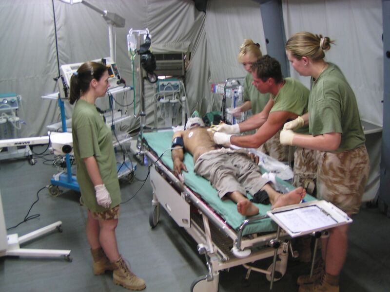Lékaři a sestry olomoucké vojenské nemocnice se pravidelně účastní vojenských misí, kde ve svém oboru patří k absolutní světové špičce.