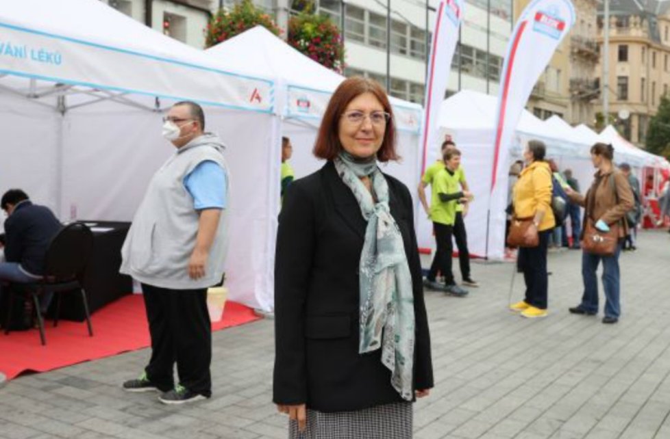 NEJzásadnější informaci pro kuřáky odhalila v Brně náměstkyně ministra zdravotnictví Martina Koziar Vašáková.
